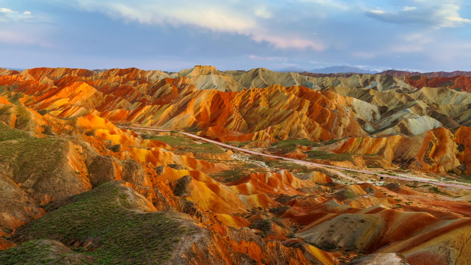 惊艳全球的西北秘境：甘肃的壮美自然到底有多绝？