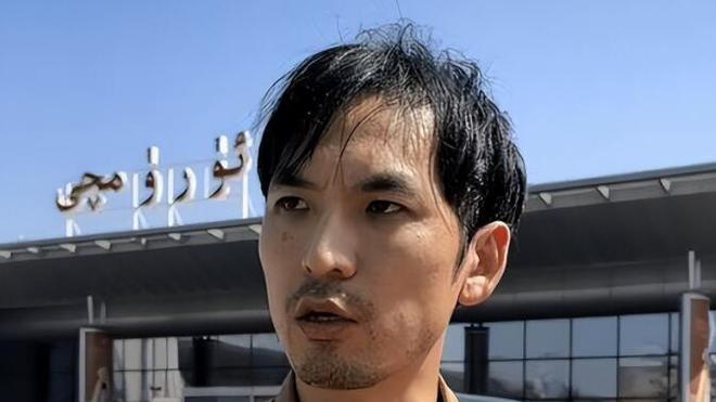 网红铁头：从巅峰到谷底的风云突变