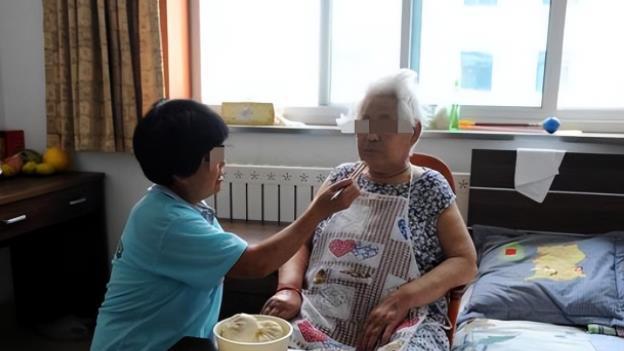 20年，广州毒保姆陈宇萍被判死刑，行刑前浑身瘫软拒吃断头饭