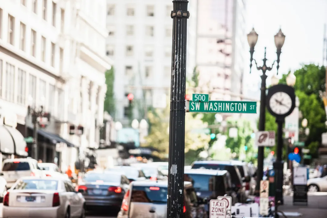 那些“润”往美国的人，如今都后悔了…