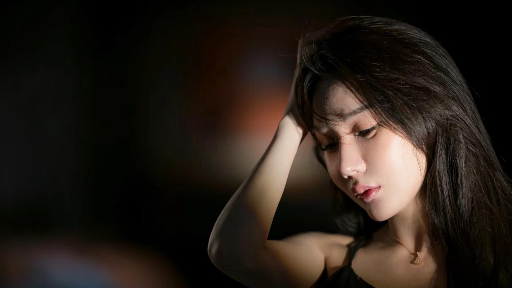 明明深爱着彼此的两个人，但为什么却不能走到一起，无法相守呢？