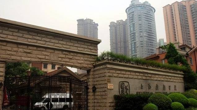 奚美娟，老艺术家的“两副面孔”，在晚年统统现“原形”！
