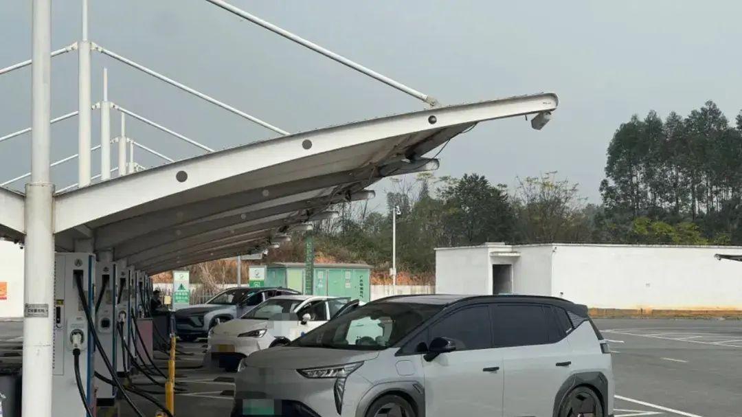 大利空！网传，新能源汽车新车行驶超2万公里“拒保不可申诉”！