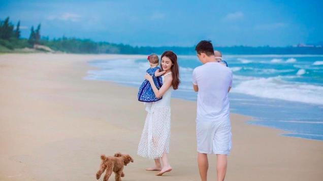 了不起的大女主，甘薇7天还了12亿，直言嫁给贾跃亭无怨亦无悔
