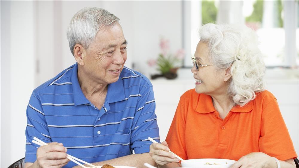 饭量决定寿命？美国研究：饭量减少1/3，或可延寿20年？真相来了