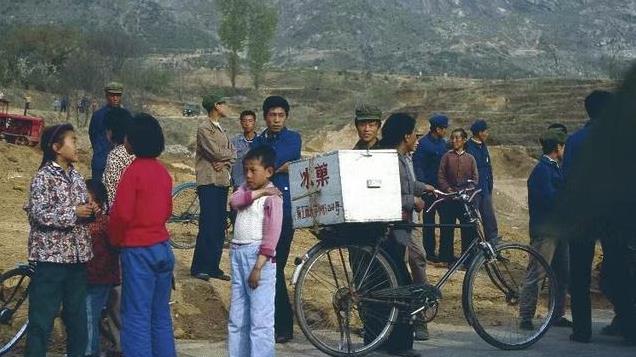 堂姐10多年不回娘家，堂叔退休后想见女儿，到了堂姐家堂叔落泪了