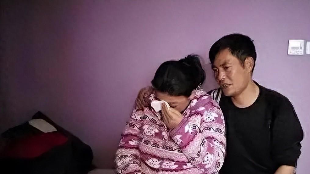 五胞胎家庭的奇迹与挑战：从艰难孕育到璀璨未来