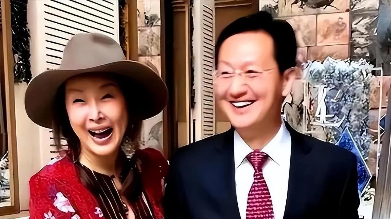 孙悦怒怼谣言！不克夫也没有包过黄晓明，称丈夫、冠军儿子是骄傲