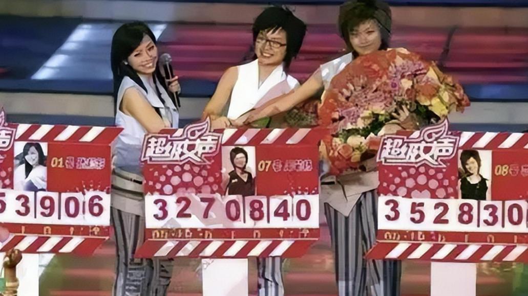 以“中性风”成名，至今40岁未婚未育，李宇春为何爱情不如意？