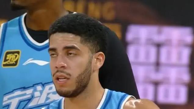 23分大逆转！东北虎吞5连败，琼斯38+三双失绝杀，宁波冲向季后赛