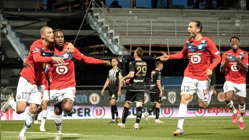 日职 川崎前锋VS鸟栖砂岩 德甲 多特蒙德VS海登海姆 韩职 光州VS浦项制铁 挪超 博德闪耀VS汉