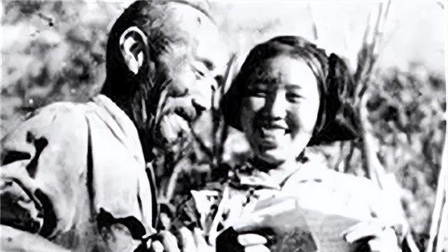 71岁生日宴会上，毛主席说了几句话，现场一片沉默