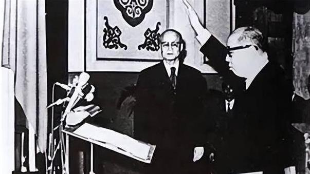 95年，蒋孝勇遗孀透露一个不为人知的消息，蒋经国临终前说出5字