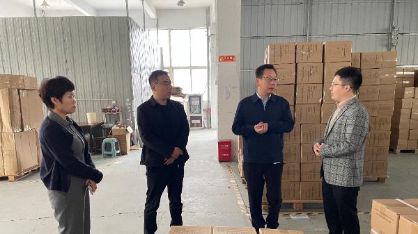 园区活动|南谯区区委常委、常务副区长吴磊一行调研南谯区电子商务产业园发展情况