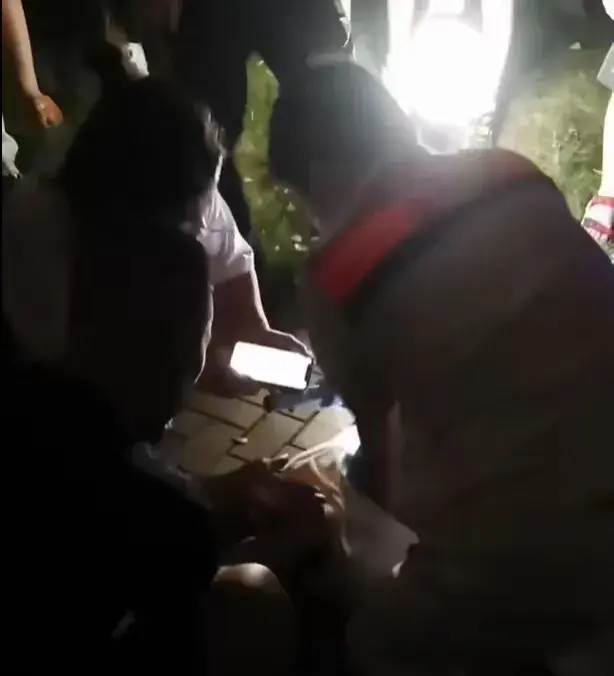 厦门一小区地灯漏电致13岁男孩触电身亡！