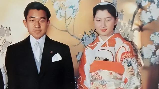 日本最丑皇后：折磨貌美儿媳41年，她为何还能被裕仁宠爱一生？