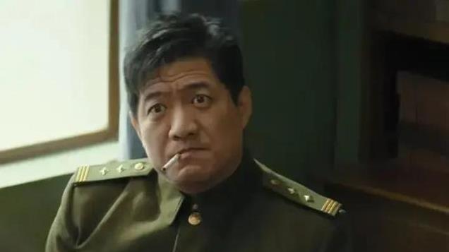 暗恋梅婷、成就影帝，骑电车参加同学聚会，他怎么还不火？