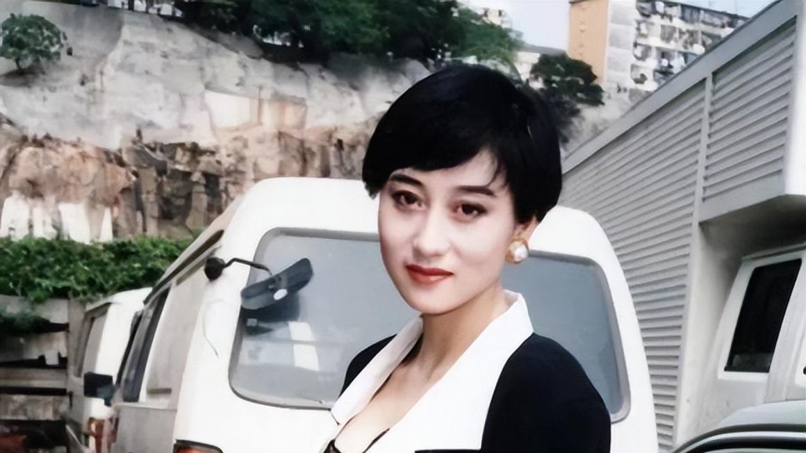 赌王一生最爱的女人，却嫁给了李连杰