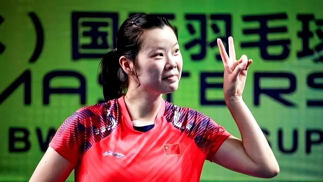 “神奇少女”李雪芮退役后，嫁给长相帅气的乔斌，如今过得怎样？