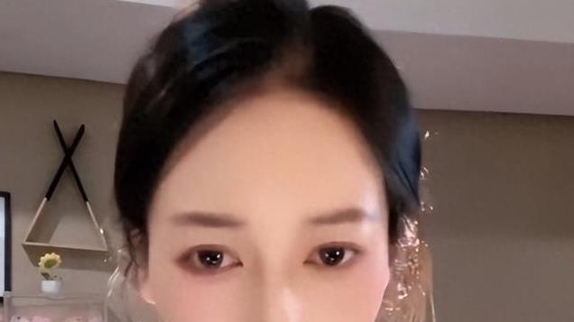 吴柳芳遭遇严厉处罚！630万粉丝一清到底，旗下多名擦边主播被禁
