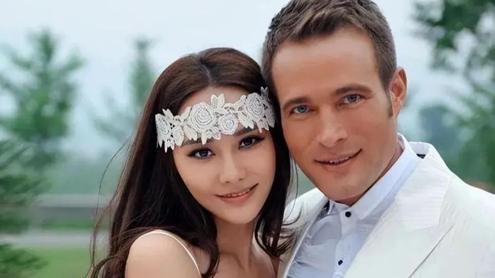 吴奇隆刘诗诗被传离婚，前妻马雅舒跟帖点赞，前任挺现任有点