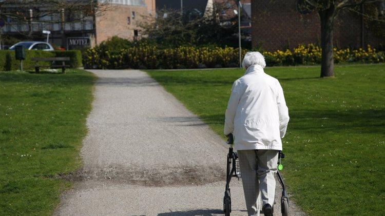 70岁后，还适合走路运动吗？医生说出答案，可能和你想的不同