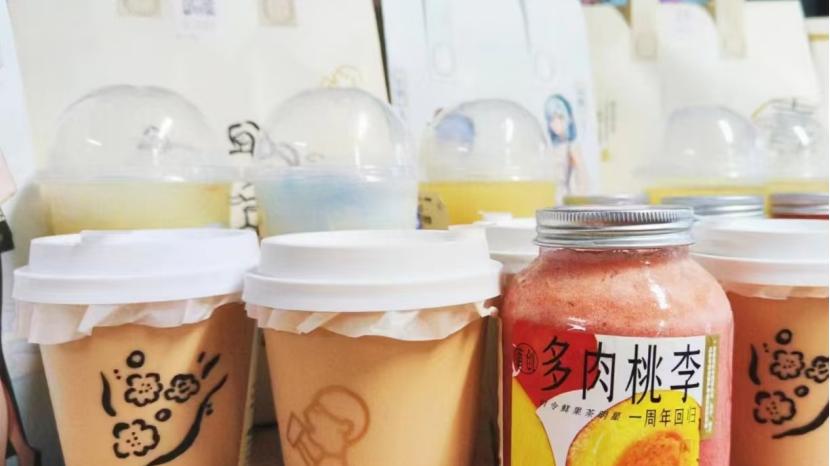 喜茶惊现招聘歧视，25岁以上的“牛马”都不要了