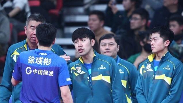 乒超综述：林诗栋林高远各自率队4连胜，王艺迪独赢2盘率队首胜