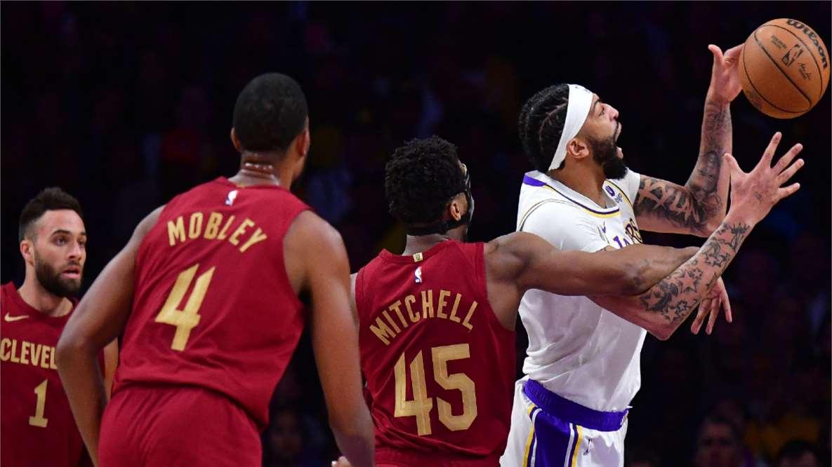 轰下三连胜，进攻联盟顶级，净胜61分！凯尔特人终于有对手了