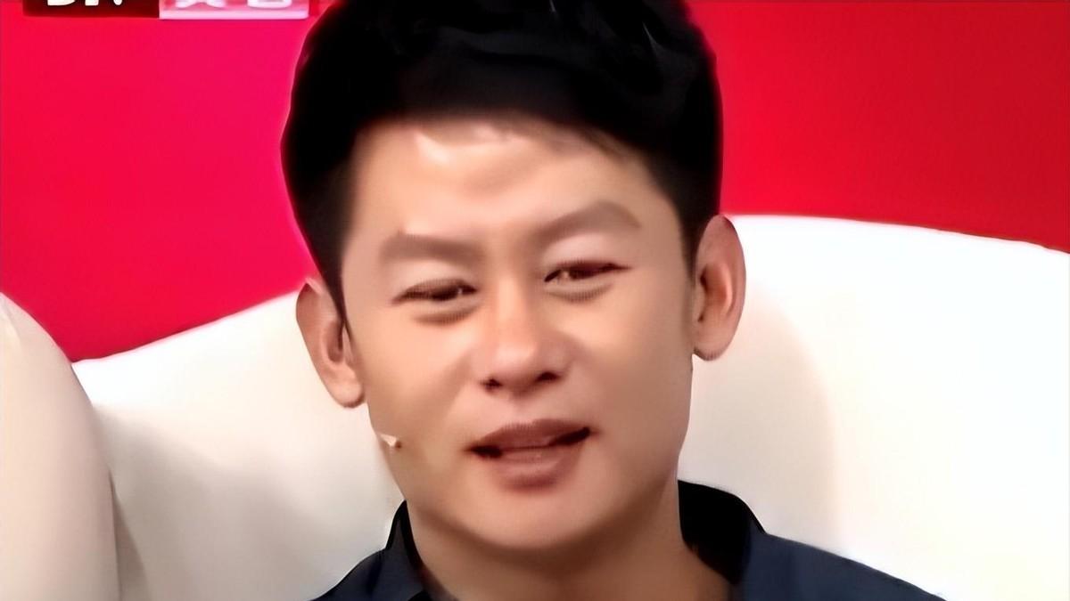 原来他们是夫妻，与初恋一见钟情恩爱多年，演完《宿敌》终于红了