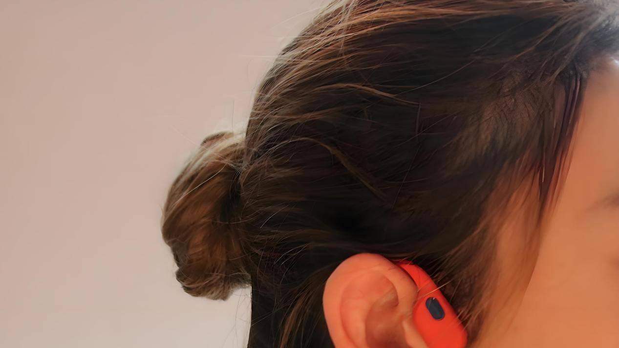 国庆出行装备运动耳机不能少！市面三款热销骨传导运动耳机对比