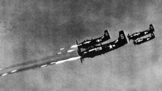 “王牌飞行员“邢海帆：曾击毁数架敌机，还担任开国大典飞行领队