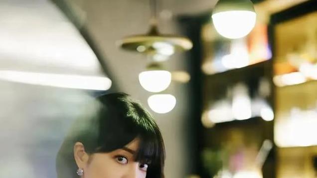 李溪苪她是（我是刑警）的法医，没想到身材这么好