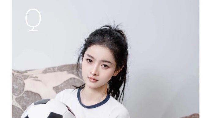 布莱顿VS曼联，三球王能否再度破门？曼联如何应对？