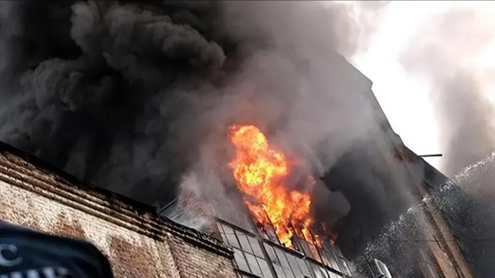 巴以冲突大反转？4枚催命导弹从天而降！