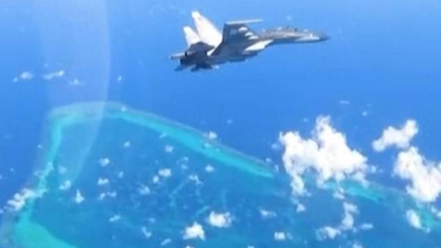 美军对黄岩岛出手，解放军现场亮出编队番号，菲律宾中导决不可留