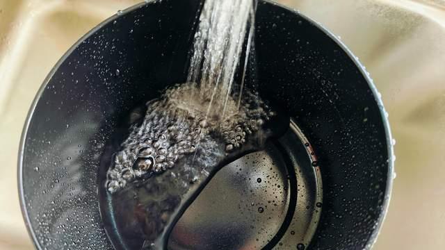 米家多功能电煮锅1.5L：年轻人厨房的高效烹饪伙伴