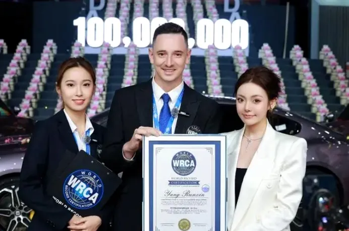 直播带货女王蛋蛋破亿粉丝背后：企业挑战与机遇探析