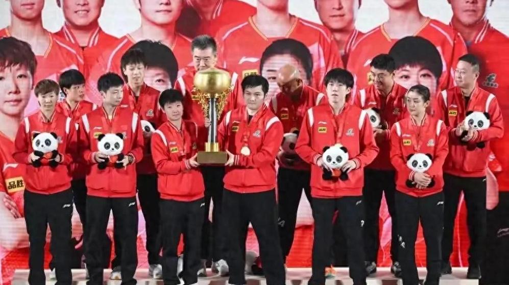 12月3日中央5台直播: 女排联赛—天津VS北京，CBA—广东VS山西。