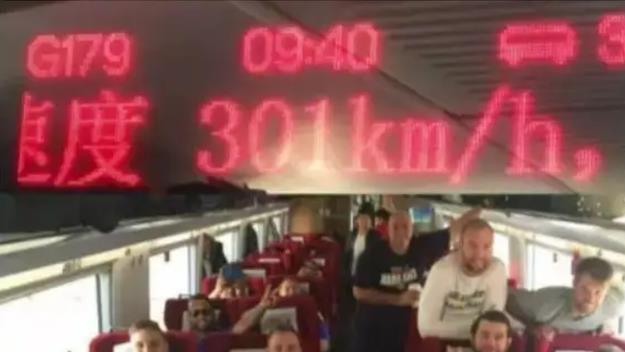 中国高铁每年都处于亏损状态，为啥还要坚持？看完惊呼国家强大！