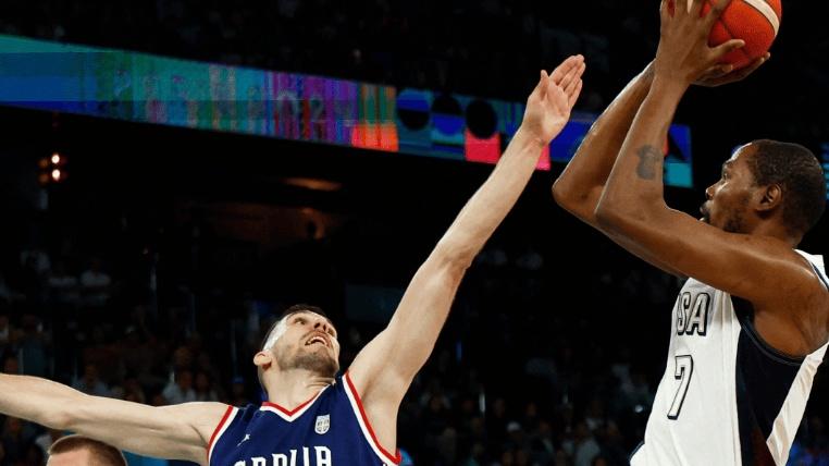 美国男篮大逆转！库里、詹姆斯、恩比德力挽狂澜，3人爆冷崩盘