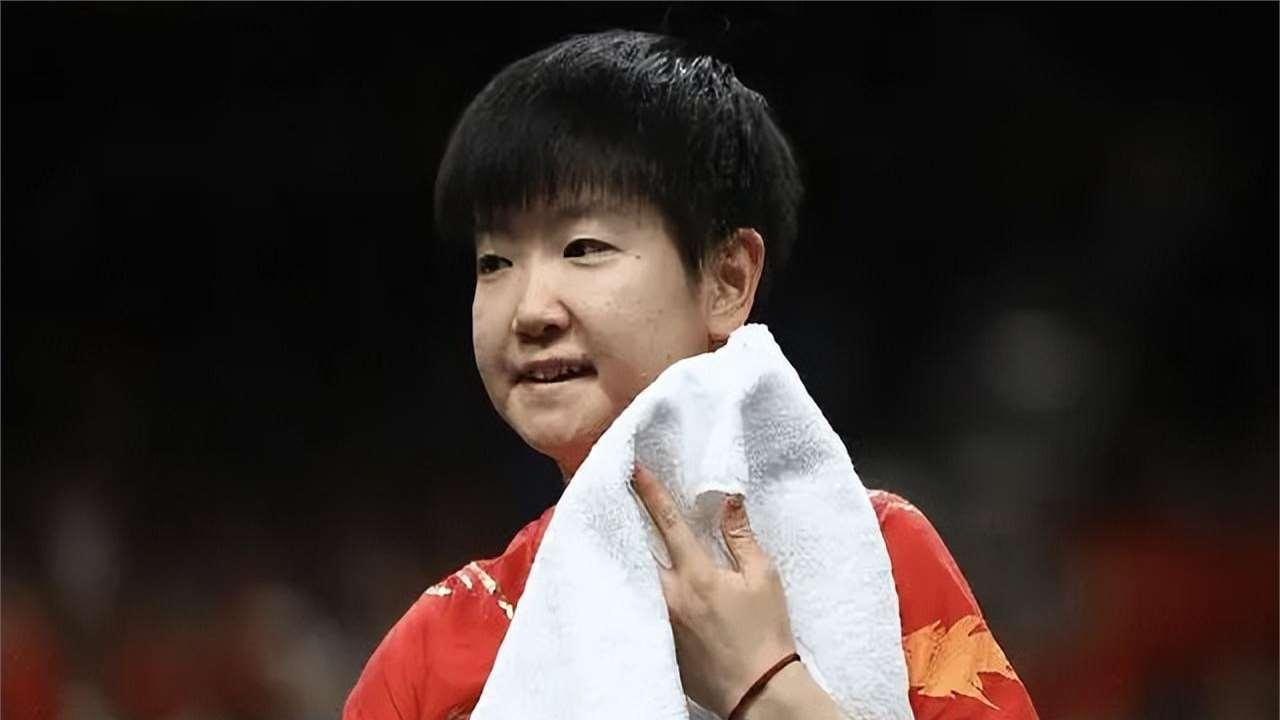 乒乓亚锦赛：日本女单0-3惨败，孙颖莎光速下班，陈幸同首秀丢局