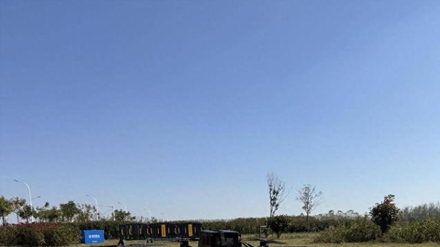 “空中骑手”5公里仅需3分钟武汉首批无人机物流航线开通