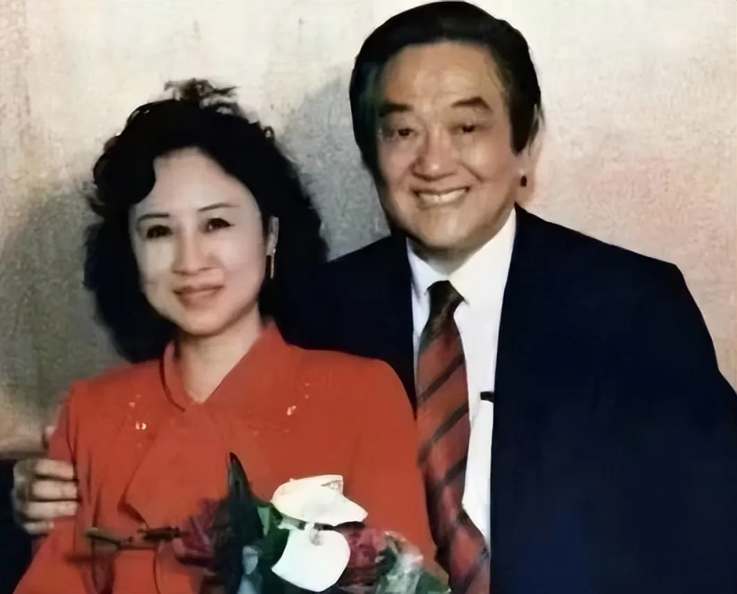 死都有怨！平鑫涛3个子女拒绝悼念琼瑶，皇冠集团保持沉默！