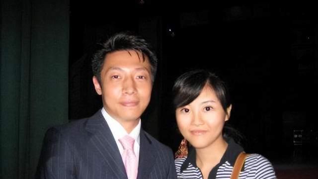 她和撒贝宁同居4年，却转身找了个富豪男友，现“沦落到”当网红