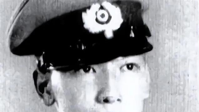 1997年，蒋纬国奄奄一息地对混血妻子说：我走后，将我与原配合葬