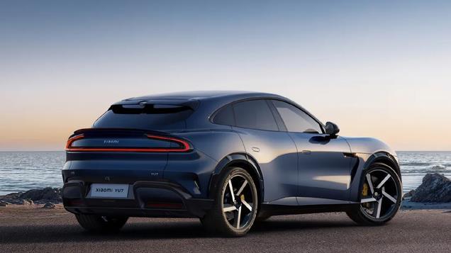 并未安于现状的雷军，将目光投向了SUV的广阔天地