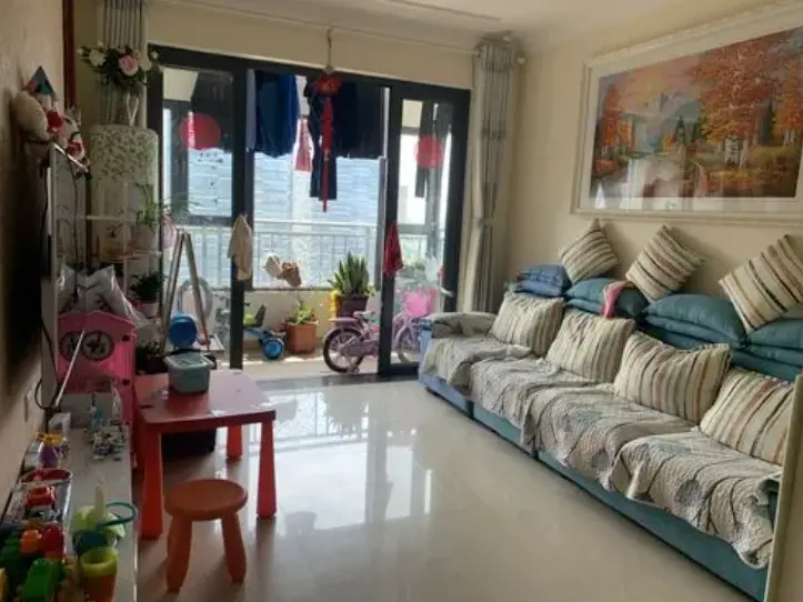 龙吟师傅：在购买二手房时需要注意哪些事项呢？