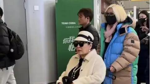 一夜被骂上万次！向太也没想到，最后唯一帮她的，竟然还是张兰那的人