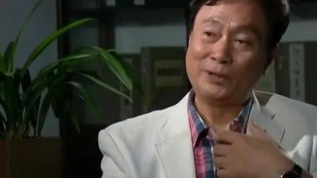 梁波罗：娶了圈外妻子，婚后生一女，如今咋样了？